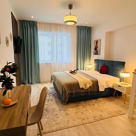 Apartment Deluxe - Perfect For Short Or Long *