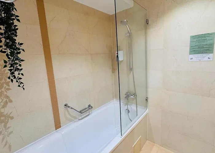 Deluxe - Perfect For Short Or Long *