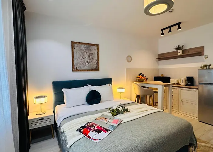 Deluxe - Perfect For Short Or Long