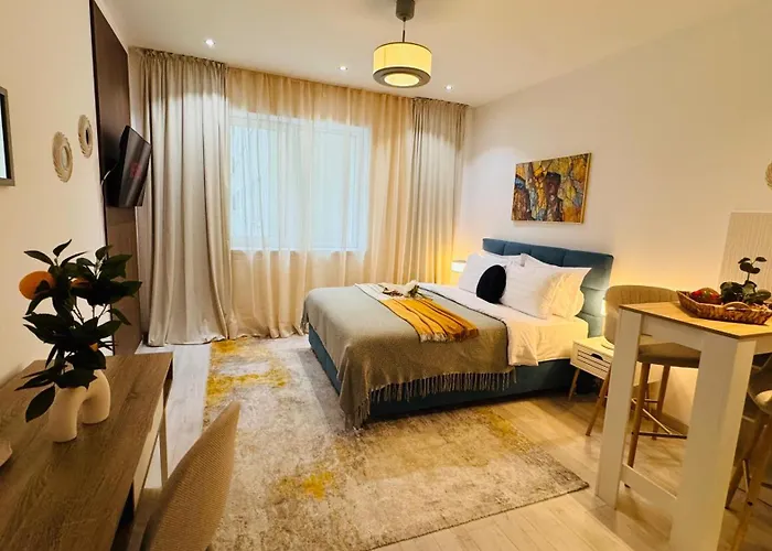 Deluxe - Perfect For Short Or Long Apartment Bucharest